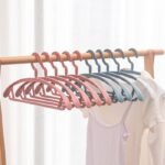 0231 Plastic Hangers, Clothes Hangers - Lightweight Space Saving Hangers - Standard Hangers for Clothes - Durable, Slim & Sleek Hangers (10pc)