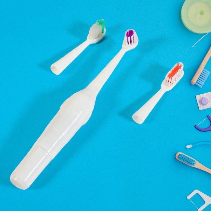Advanced Electric Toothbrush for Adults and Teens - Superior Plaque Removal & Gum Health, Battery Operated, Travel-Friendly - Image 6