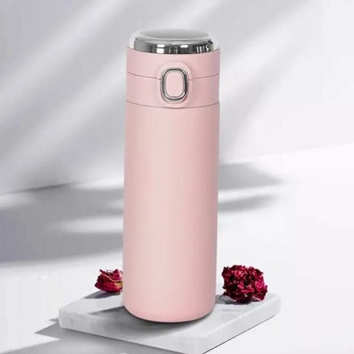 Smart Vacuum Insulated Water Bottle with LED Temperature Display - Image 8
