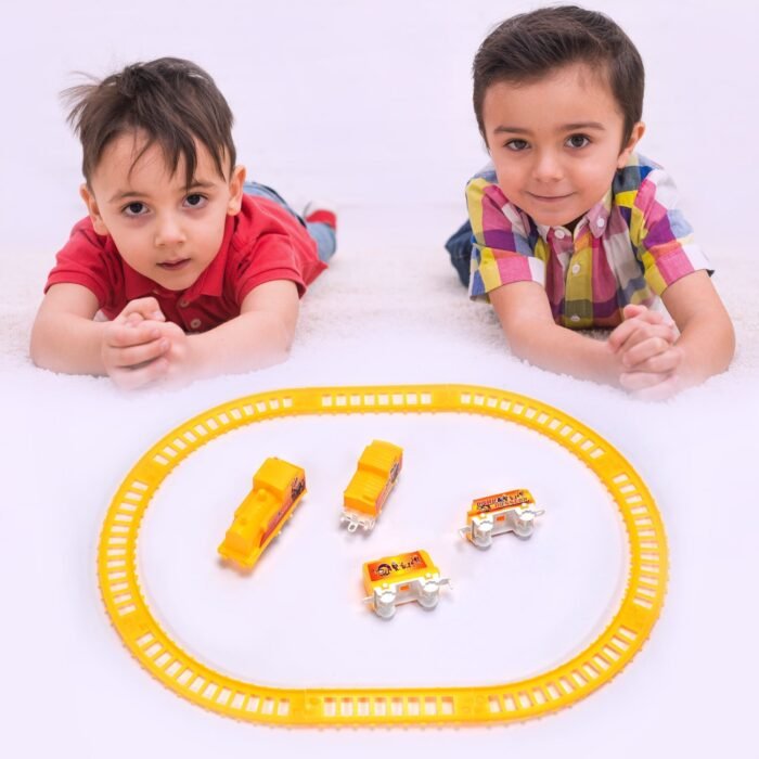 4472 Kids Toy Train High Speed Big Train Play Set Toy Battery Operated Train Set