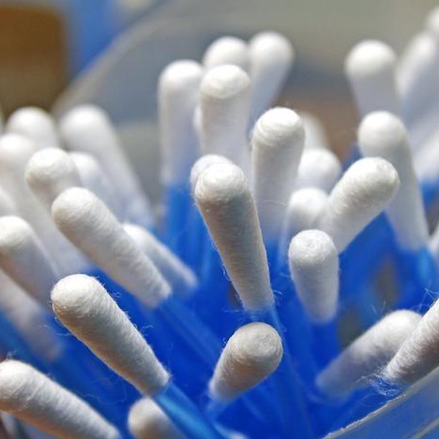 06_04fd2318-2511-4fd6-bc5a-1dce938c563d 6010 Small Cotton Buds for ear cleaning, soft and natural cotton swabs (100 per pack)