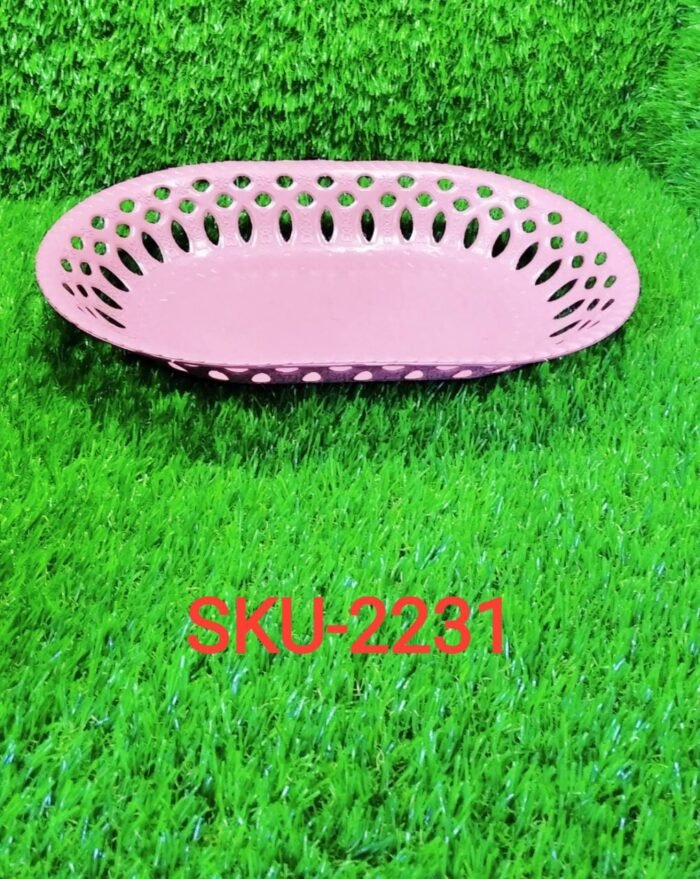 2231 Plastic Serving Trays