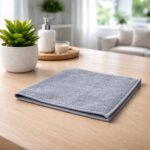 Multi Purpose Reusable Microfiber Cleaning Cloth 29x29 Cm (1 Pc) - Image 4