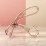 Classic Plastic Eyelash Curler (1 Pc) - Image 7
