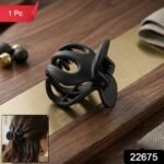 Stylish Matte Finish Hair Claw Clip (1 Pc) - Image 2