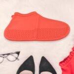 Non-Slip Silicone Waterproof Boot Shoe Cover (Medium Size / 1 Pair / Mix Color) - Image 3