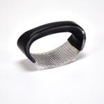 Stainless Steel Garlic Presser  / Crusher (Multicolor) - Image 4