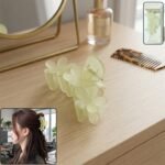 Elegant Floral Design Hair Claw Clip for Women (1 Pc)