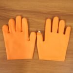 Silicone Gloves with Thumb Knife Finger Protector (1 Pair) - Image 9