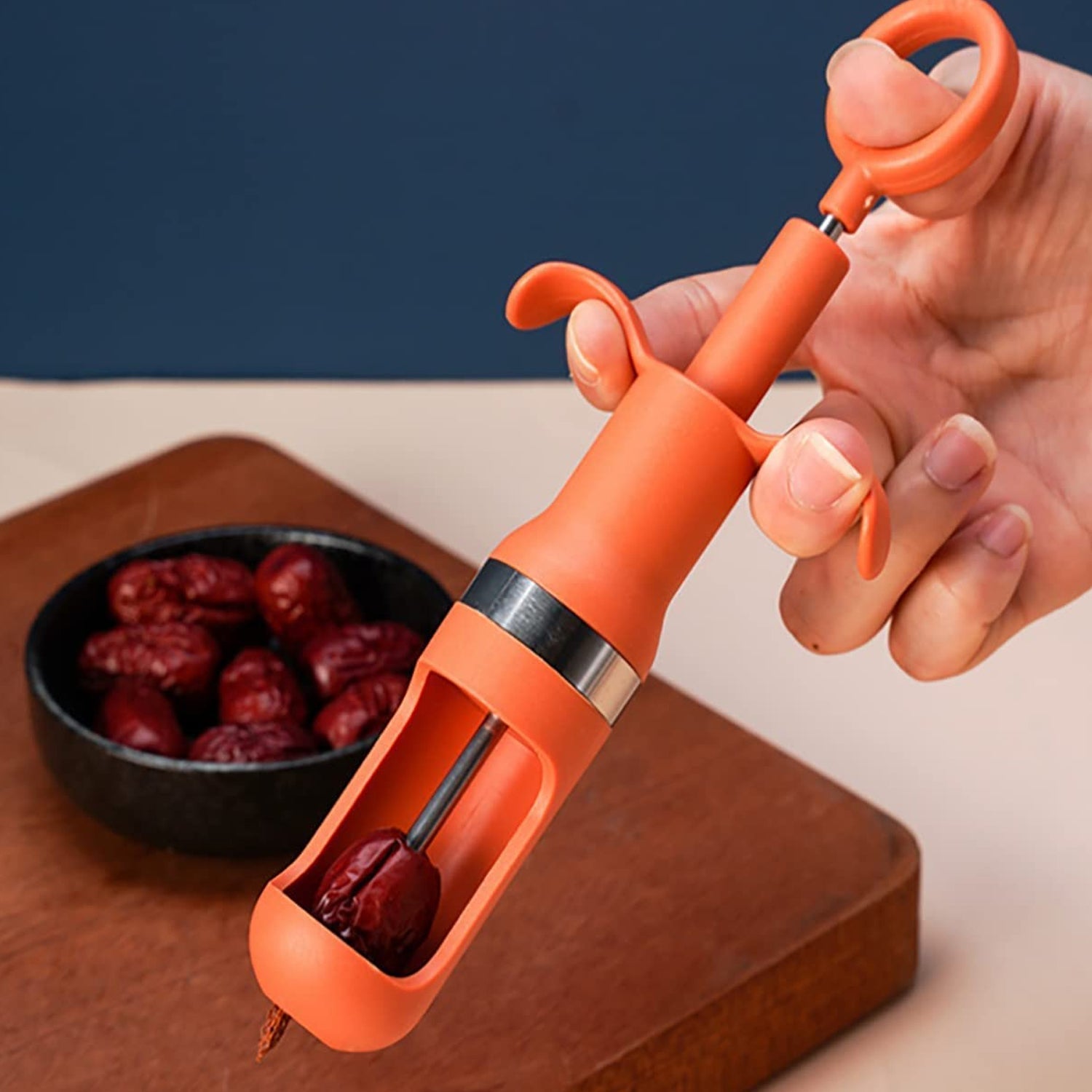 Cherry Pitter Tool, One Hand Operation Cherry Corer Pitter Remover Tool  (1pc)
